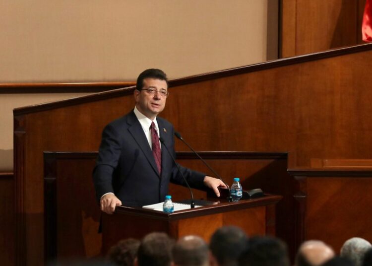 Ekrem İmamoğlu'ndan Ak Partili Meclis üyesine 'terörist' tepkisi: Ağzına o lafı kapatırlar, hadsiz 1 Ekrem İmamoğlu’ndan Ak Partili Meclis üyesine ‘terörist’ tepkisi: Ağzına o lafı kapatırlar, hadsiz
