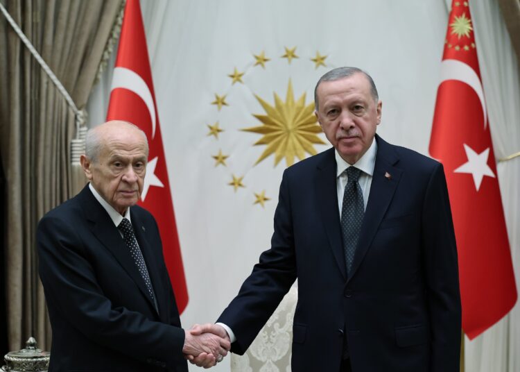 Erdoğan ve Bahçeli Beştepe'de bir araya gelecek 1 Hüsnü Yusuf Turabiç yazdı I Zirveden ne çıktı?