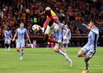 Galatasaray’ın Osimhen’i var: Tottenham’ı 3-2 yendi