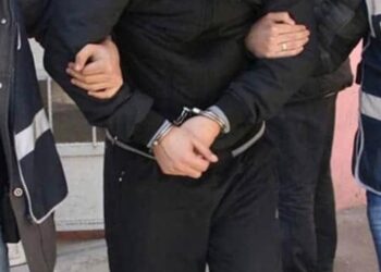 Sokaklar suçlu dolu: 22 suçtan aranan firari yakalandı