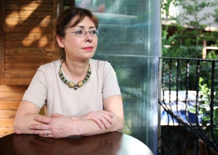 Sanatçı İlkay Akkaya'nın Bursa konseri yine yasaklandı 1 Sanatçı İlkay Akkaya’nın Bursa konseri yine yasaklandı