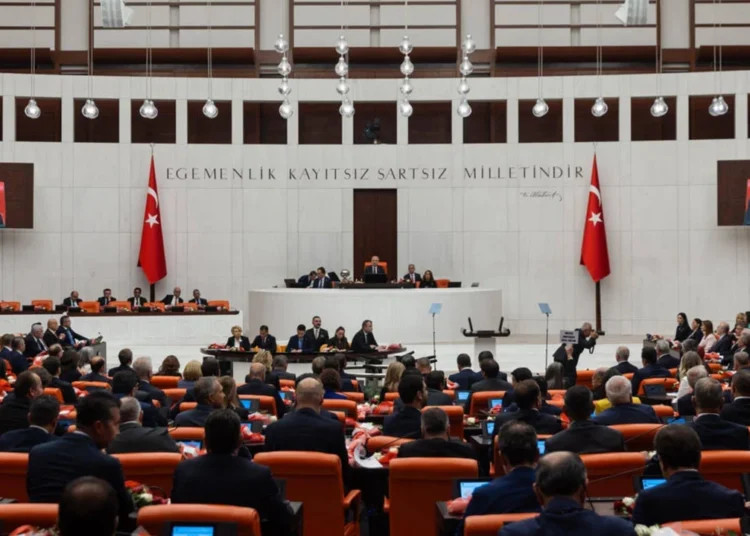 Yeni yargı paketinin ayrıntıları ortaya çıktı: Bazı 'basit' suçlar 'katalog' suç kapsamına alınacak 1 Yeni yargı paketinin ayrıntıları ortaya çıktı: Bazı ‘basit’ suçlar ‘katalog’ suç kapsamına alınacak