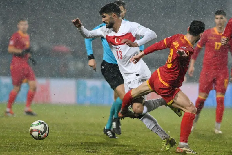Safa Kar yazdı l Milli Rezalet!