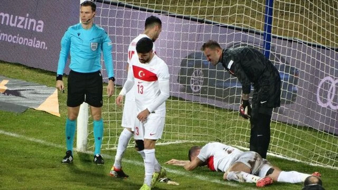 Safa Kar yazdı l Milli Rezalet!