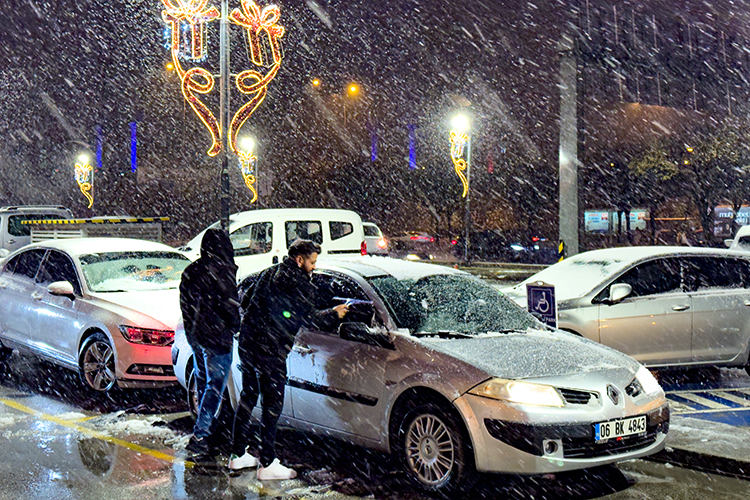 Beyaz esaret erken başladı, sıcaklıklar daha da düşecek 1 Beyaz esaret erken başladı, sıcaklıklar daha da düşecek