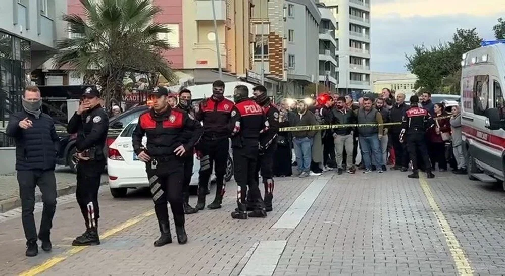 Aile katliamında korkunç gelişme: Karısını, kayınvalidesini ve oğlunu da öldürdüğü ortaya çıktı 2 Aile katliamında korkunç gelişme: Karısını, kayınvalidesini ve oğlunu da öldürdüğü ortaya çıktı