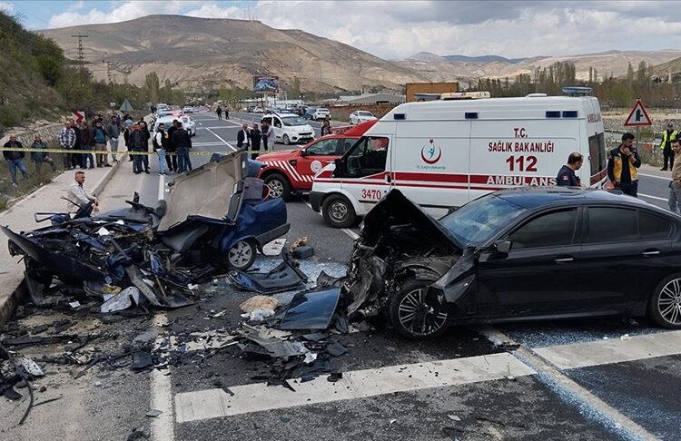 Dünyada en büyük güvenlik endişesi trafik kazası, Türkiye’de ekonomik zorluk 1 Dünyada en büyük güvenlik endişesi trafik kazası, Türkiye’de ekonomik zorluk