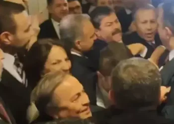 Komisyonda ‘kayyım’ gerginliği: Ali Yerlikaya ile Ali Mahir Başarır itişti