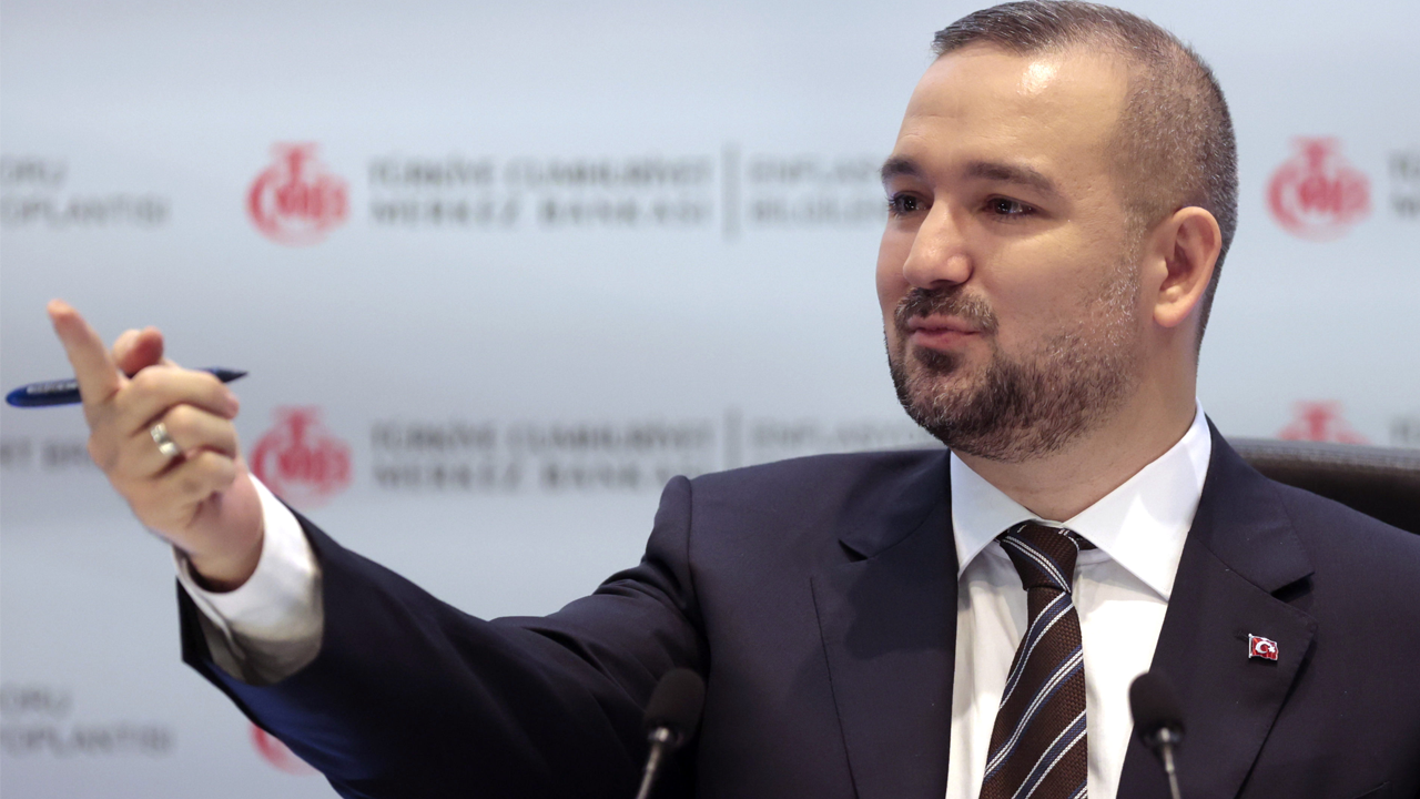 Hedefler tutmadı; enflasyon tahminleri yükseltildi 2 Hedefler tutmadı; enflasyon tahminleri yükseltildi