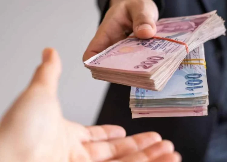 Alışverişte nakit ödeme sınırı 7 bin liradan 30 bin liraya çıkarıldı