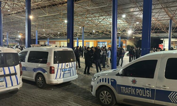 İzmir’de polislere silahlı saldırıyla ilgili 13 şüpheli daha yakalandı