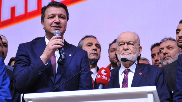 Saadet Partisi’nin yeni genel başkanı Mahmut Arıkan 1 Saadet Partisi’nin yeni genel başkanı Mahmut Arıkan