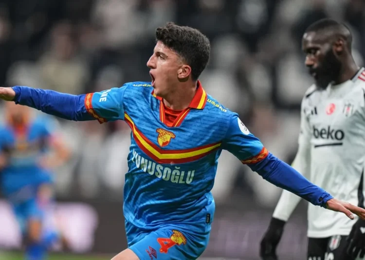 Safa Kar yazdı l Beşiktaş havlu attı! 1 Safa Kar yazdı l Beşiktaş havlu attı!