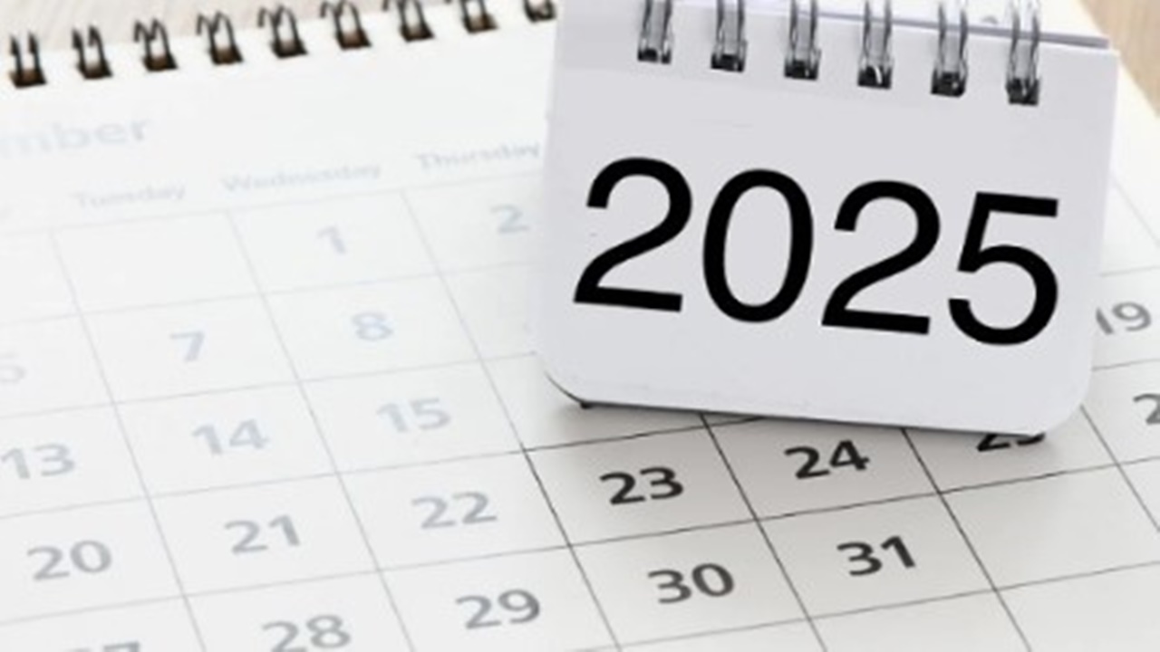 2025 yılında kaç gün resmi tatil olacak, dini ve milli bayramlar hangi günlere denk geliyor? 3 2025 yılında kaç gün resmi tatil olacak, dini ve milli bayramlar hangi günlere denk geliyor?
