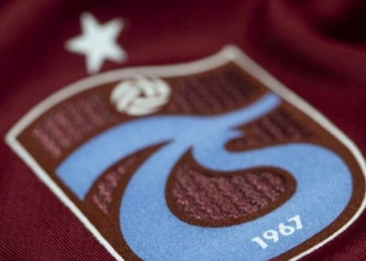 Trabzonspor'da dört oyuncu kadro dışı bırakıldı 1 Trabzonspor’da dört oyuncu kadro dışı bırakıldı