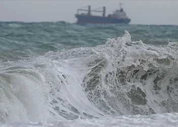 Jeofizik profesörü uyardı: Olası Marmara depreminde 3 metrelik tsunami oluşabilir