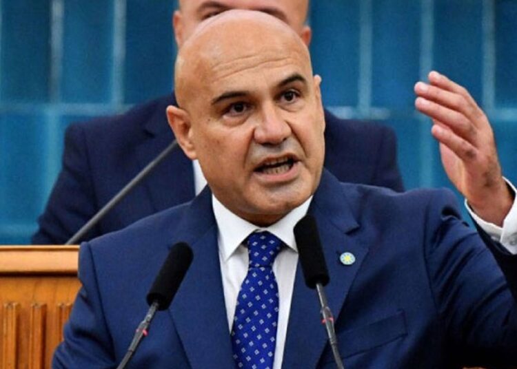 İYİ Partili Çömez, Yenidoğan çetesini anlattı: ‘Erkek bebeklerin testislerini sıkarak çürütmüşler’ 1 İYİ Partili Çömez, Yenidoğan çetesini anlattı: ‘Erkek bebeklerin testislerini sıkarak çürütmüşler’