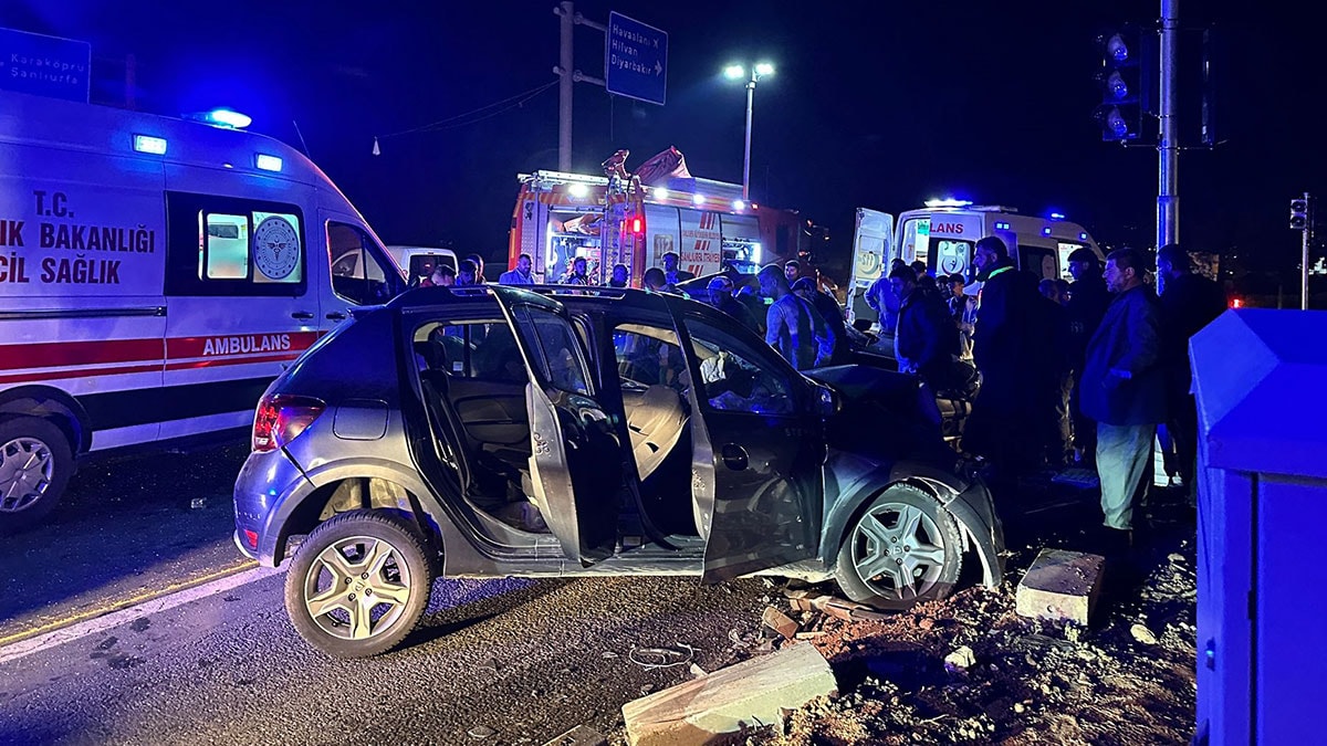 Sanayi Bakanı’nın konvoyundaki kazada Milli Yol Partisi İl Başkanı hayatını kaybetti 2 Sanayi Bakanı’nın konvoyundaki kazada Milli Yol Partisi İl Başkanı hayatını kaybetti