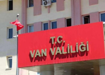 Bahçesaray'a kayyım sonrası Van'da gösteri ve yürüyüşlere 10 gün yasak 8 Bahçesaray’a kayyım sonrası Van’da gösteri ve yürüyüşlere 10 gün yasak