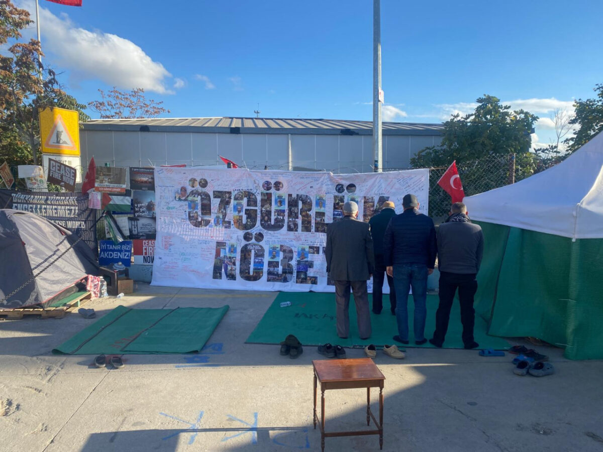 İsrail’le ticaret tam gaz, Filistin’e yardım gemisine izin yok! ‘AK Parti ile aynı mahalleden değiliz’