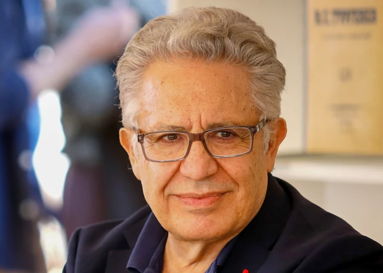 Zülfü Livaneli: “Yüksek konser bedelleri belediyeleri zorluyor” 1 Zülfü Livaneli: “Yüksek konser bedelleri belediyeleri zorluyor”