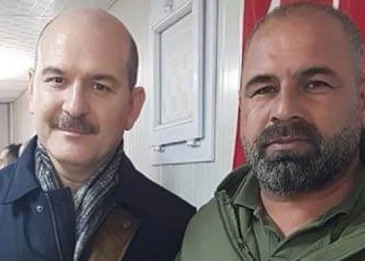 Biri MİT çalışanı, biri korucu: Uyuşturucu ile yakalananların Süleyman Soylu ile fotoğrafı ortaya çıktı 1 Biri MİT çalışanı, biri korucu: Uyuşturucu ile yakalananların Süleyman Soylu ile fotoğrafı ortaya çıktı