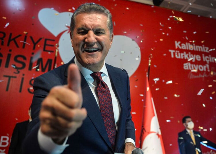 Mustafa Sarıgül ofsaytla mücadelesini sürdürüyor: Bu sefer Meclis’te çağrı yaptı
