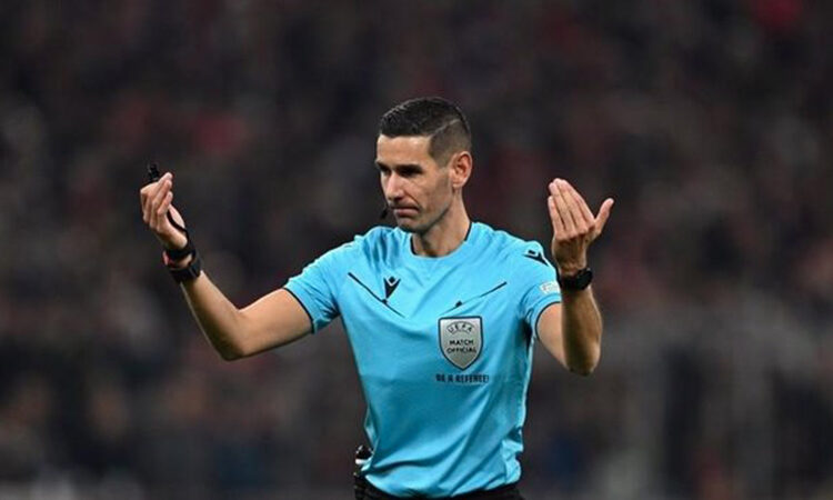 UEFA, Galatasaray'ın şikayet ettiği Bayern Munih maçının hakemi için kararını verdi 1 UEFA, Galatasaray’ın şikayet ettiği Bayern Munih maçının hakemi için kararını verdi