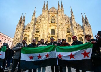 Avusturya, ülkesine dönmek isteyen Suriyelilere 1000 euro para yardımı yapacak