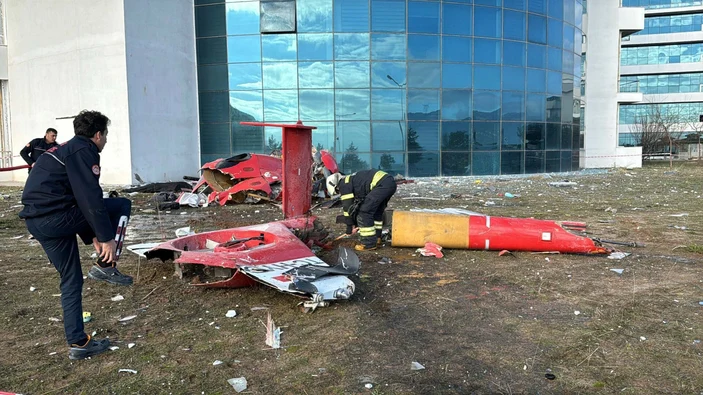 Muğla’da helikopterin hastaneye çarpma anı ortaya çıktı 4 Muğla’da helikopterin hastaneye çarpma anı ortaya çıktı