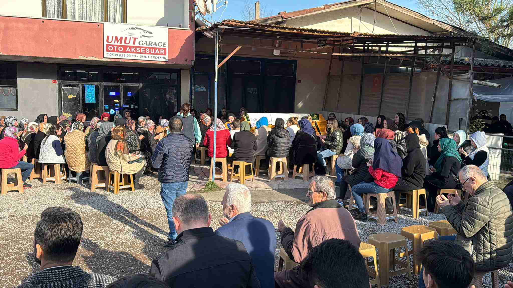5’i de kazada can verdi; aynı lise ve üniversiteyi okumuşlar