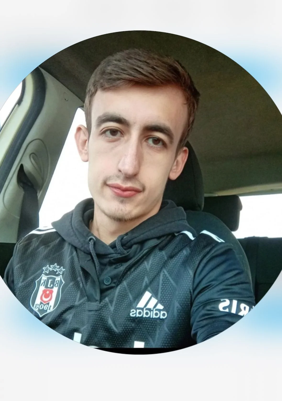 5’i de kazada can verdi; aynı lise ve üniversiteyi okumuşlar