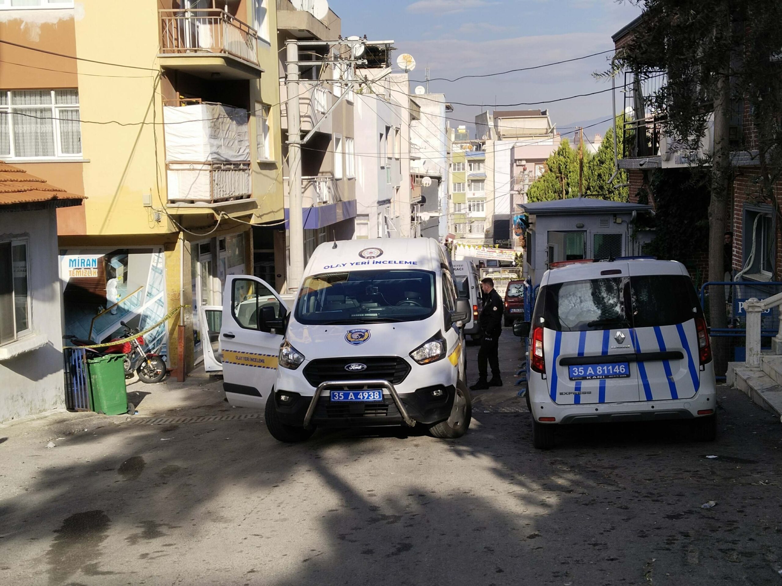 Tüyler ürperten olay: Aracındaki kız arkadaşının cesediyle polise gitti 2 Tüyler ürperten olay: Aracındaki kız arkadaşının cesediyle polise gitti