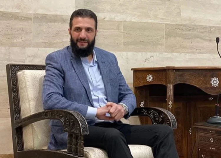 Colani takım elbiseyi giydi, ilk röportajını verdi
