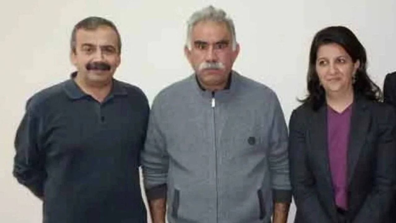 DEM Parti, Abdullah Öcalan'ın mesajını paylaştı: Çağrı yapmaya hazırım 2 DEM Parti, Abdullah Öcalan'ın mesajını paylaştı: Çağrı yapmaya hazırım