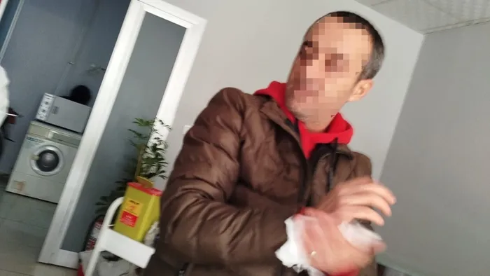 Gaziantep'te özel sağlık kabininde sünnet skandalı: Kesti, attı ve kaçtı 1 Gaziantep’te özel sağlık kabininde sünnet skandalı: Kesti, attı ve kaçtı