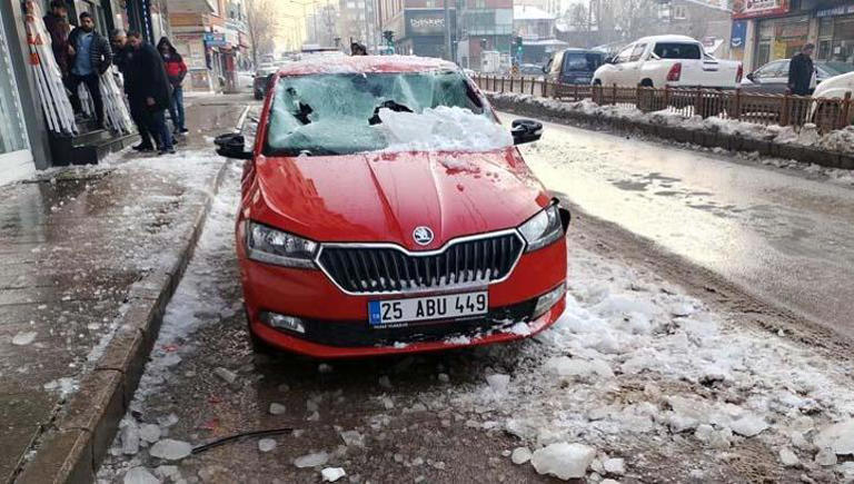 Erzurumluların kâbusu oldu: Yolda yürümeye korkuyorlar!