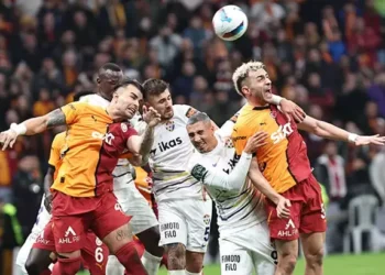 Safa Kar yazdı l Galatasaray takıldı, Liverpool fark attı