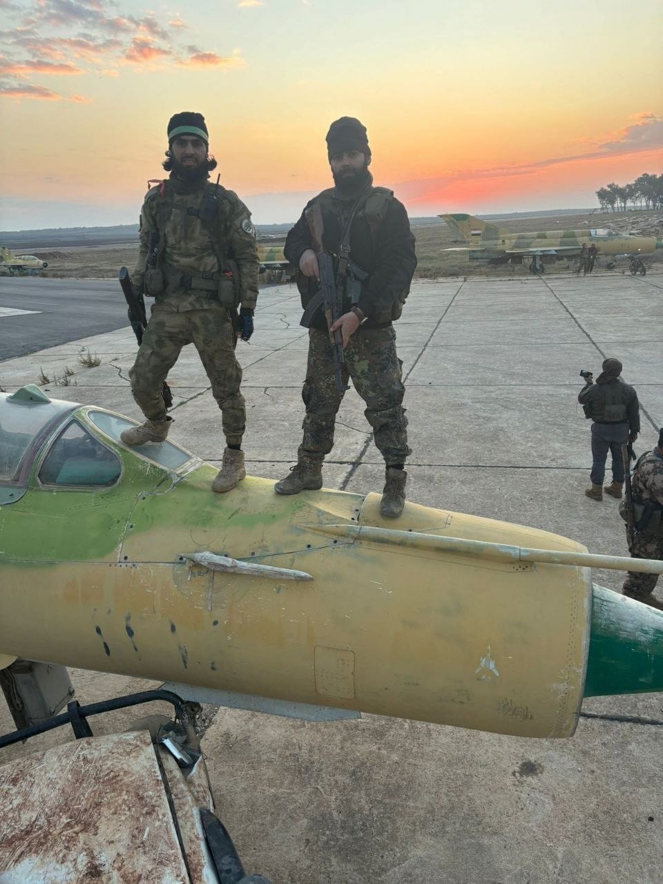 Halep ve Hama’dan sonra Humus da ellerinden gitti, Şam rejimi düşecek mi? 4 Halep ve Hama’dan sonra Humus da ellerinden gitti, Şam rejimi düşecek mi?