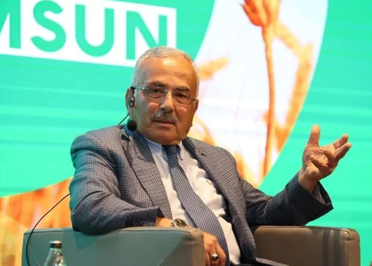 AKP’li eski bakan da dolandırıcıların kurbanı oldu
