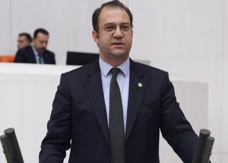 CHP'den ihracı istenen İnan Akgün Alp: 'İhraç olmam, ilaç olurum ilaç' 1 CHP’den ihracı istenen İnan Akgün Alp: ‘İhraç olmam, ilaç olurum ilaç’