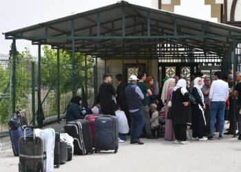 Suna Yaman yazdı I Suriyelilerin bir bölümü dönüyor, peki yerleşik hayat kuranlar?