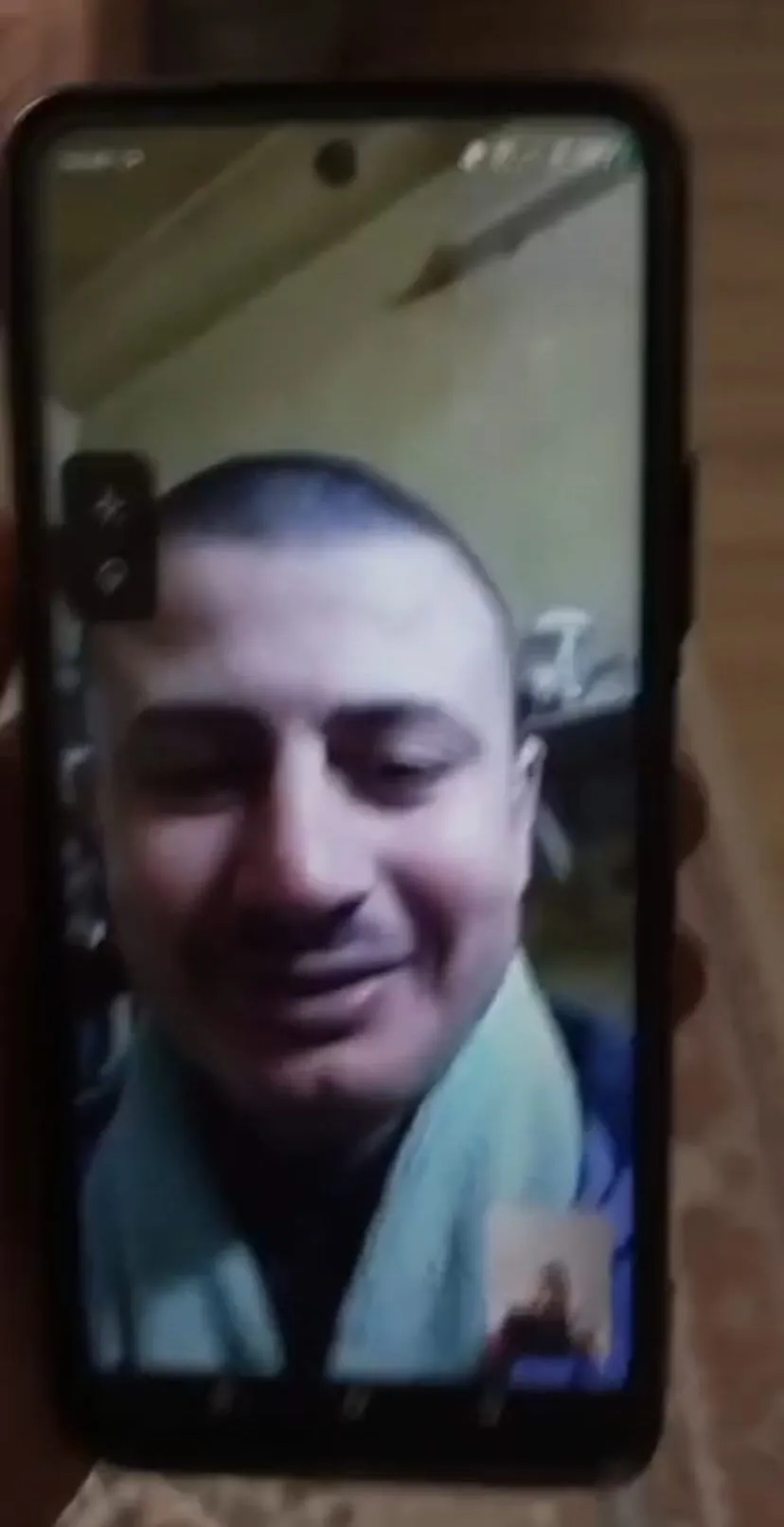 ‘Gazze’ye diye gidip Suriye’de hapse atılan Manisalı genç de özgürlüğüne kavuştu 2 ‘Gazze’ye diye gidip Suriye’de hapse atılan Manisalı genç de özgürlüğüne kavuştu