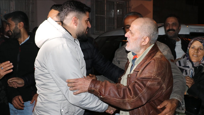 Suriye zindanlarındaki 21 yıllık esareti sona erdi