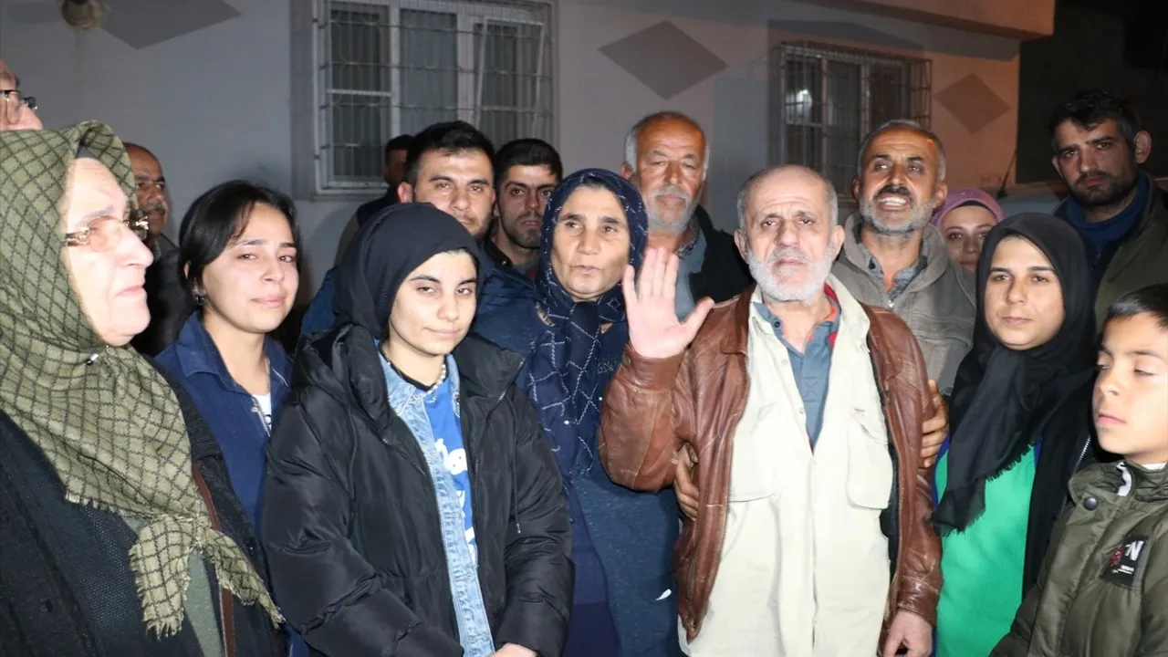 Suriye zindanlarındaki 21 yıllık esareti sona erdi