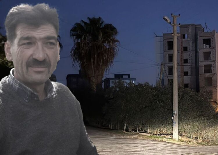 İçki içerken tartıştığı amcalarını bıçakladı: 3 ölü! 1 İçki içerken tartıştığı amcalarını bıçakladı: 3 ölü!