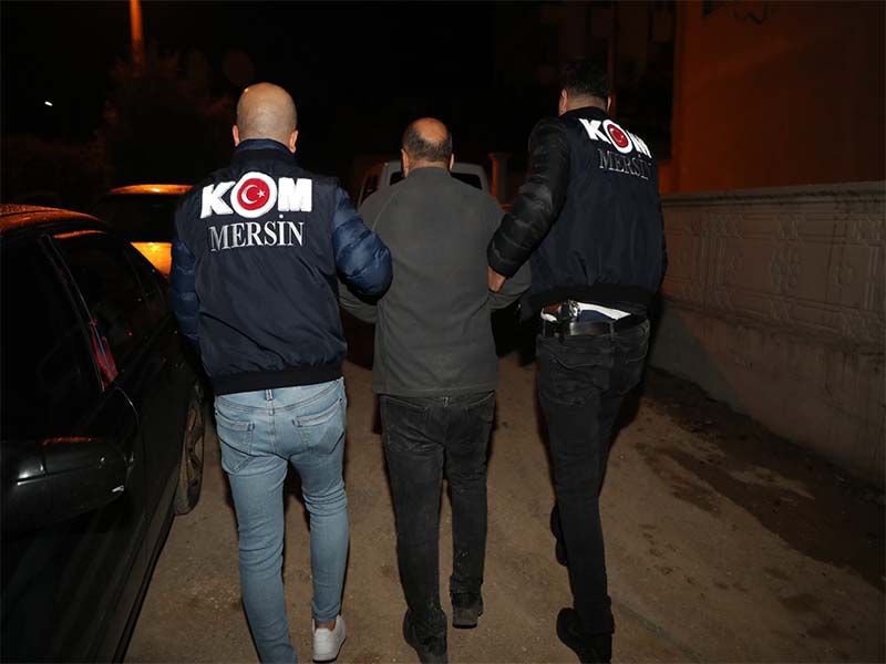 Gümrük’teki rüşvet operasyonunda gözaltına alınan 114 kişi adliyede