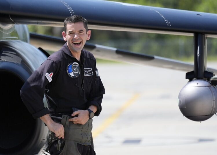 Trump NASA Direktörlüğüne milyarder genç iş insanını aday gösterdi 1 Trump NASA Direktörlüğüne milyarder genç iş insanını aday gösterdi