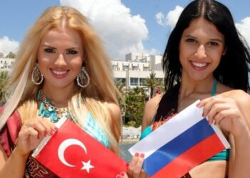 Ödeme sistemine getirilen yaptırım Rus turistlerin Türkiye tatilinin tehlikeye soktu 7 Ödeme sistemine getirilen yaptırım Rus turistlerin Türkiye tatilinin tehlikeye soktu