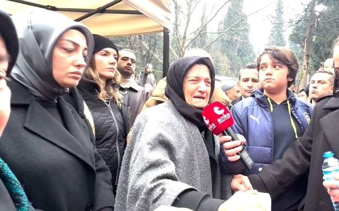 Cinayetin ikinci yılında Sinan Ateş anıldı! Anne Saniye Ateş: Oğlumun katilleri MHP’de 2 Cinayetin ikinci yılında Sinan Ateş anıldı! Anne Saniye Ateş: Oğlumun katilleri MHP’de